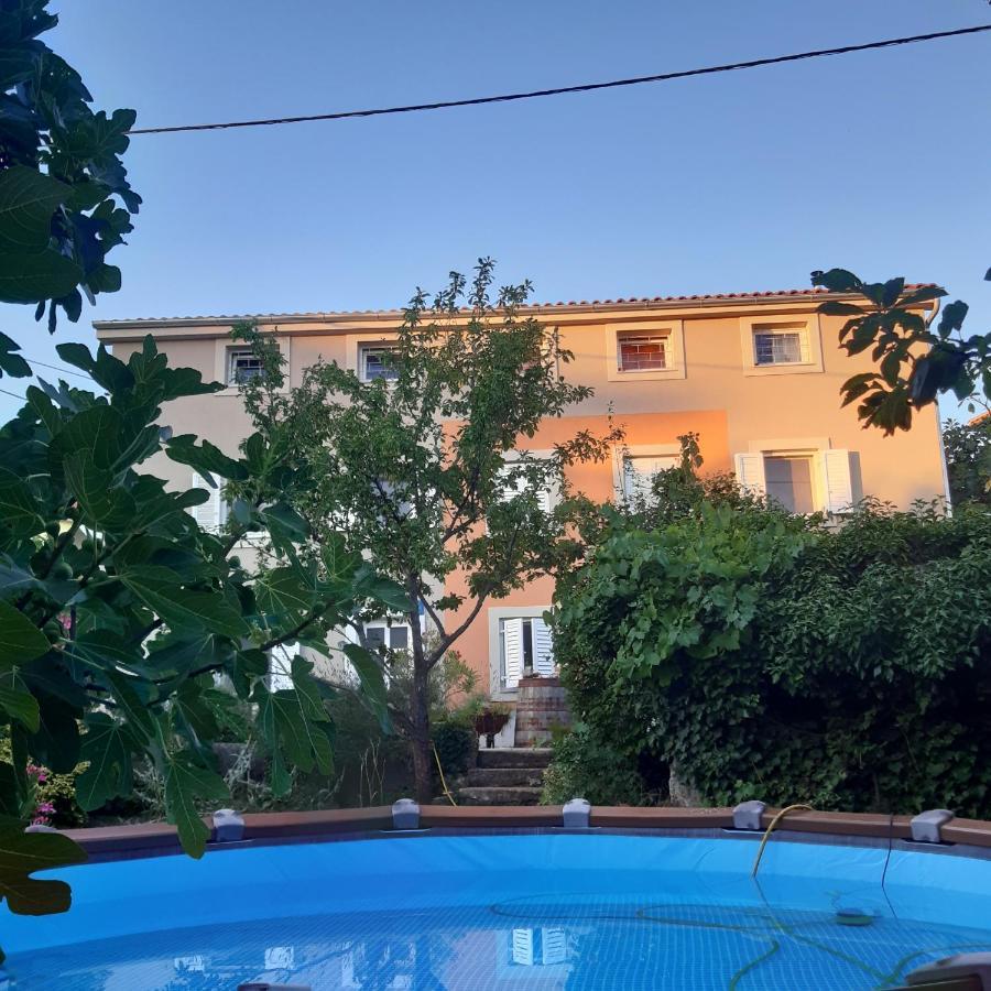 Orange Cube Apartment Rijeka Ngoại thất bức ảnh