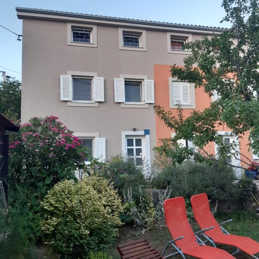 Orange Cube Apartment Rijeka Ngoại thất bức ảnh