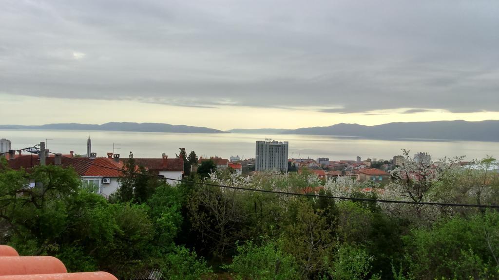 Orange Cube Apartment Rijeka Ngoại thất bức ảnh
