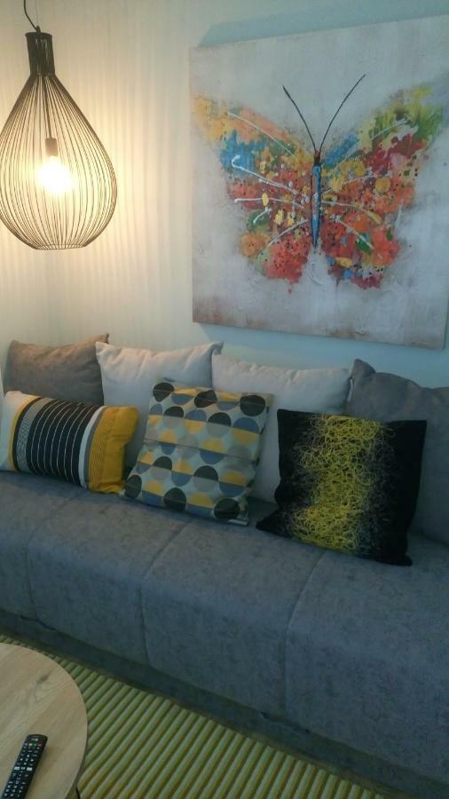 Orange Cube Apartment Rijeka Ngoại thất bức ảnh